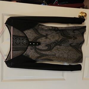 Pretty* Daytrip  top